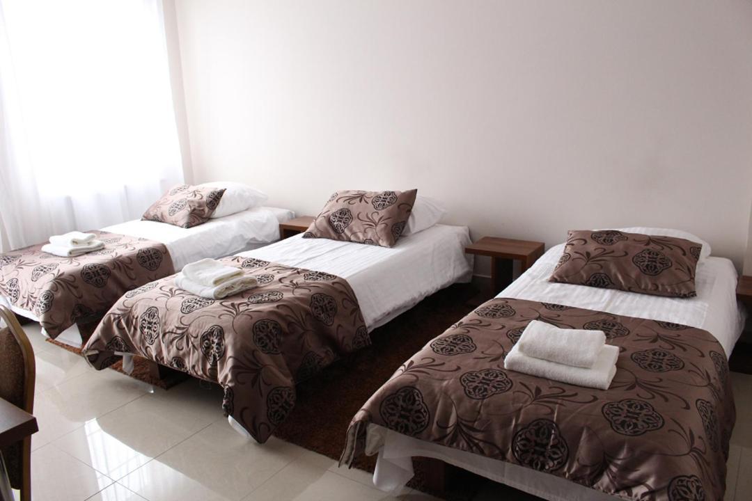 Belweder Aparthotel Porosly Bagian luar foto