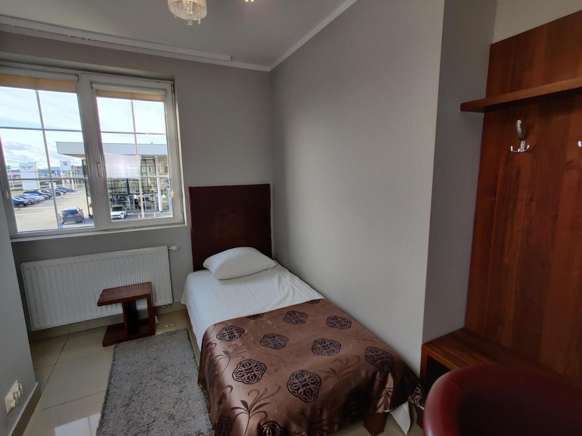Belweder Aparthotel Porosly Bagian luar foto