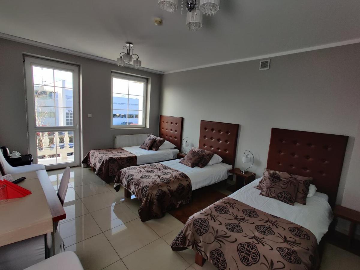Belweder Aparthotel Porosly Bagian luar foto