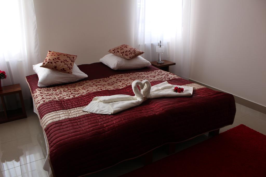 Belweder Aparthotel Porosly Ruang foto