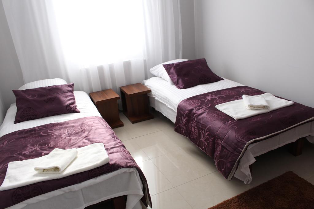 Belweder Aparthotel Porosly Ruang foto