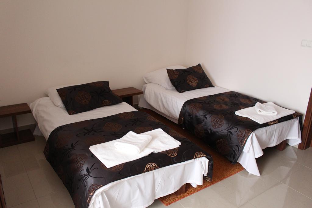 Belweder Aparthotel Porosly Bagian luar foto