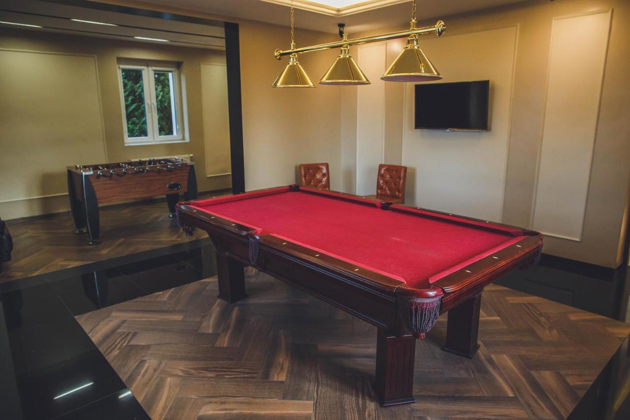 Belweder Aparthotel Porosly Bagian luar foto